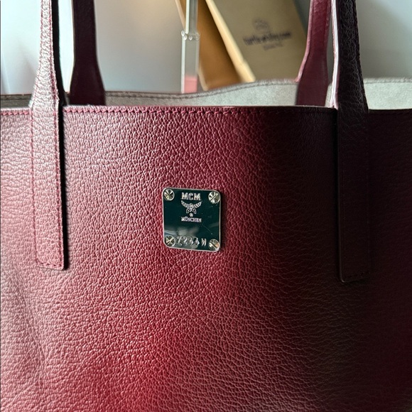 MCM Wandel Burgundy and Silver Reversible Leather Tote - Picture 2 of 16
